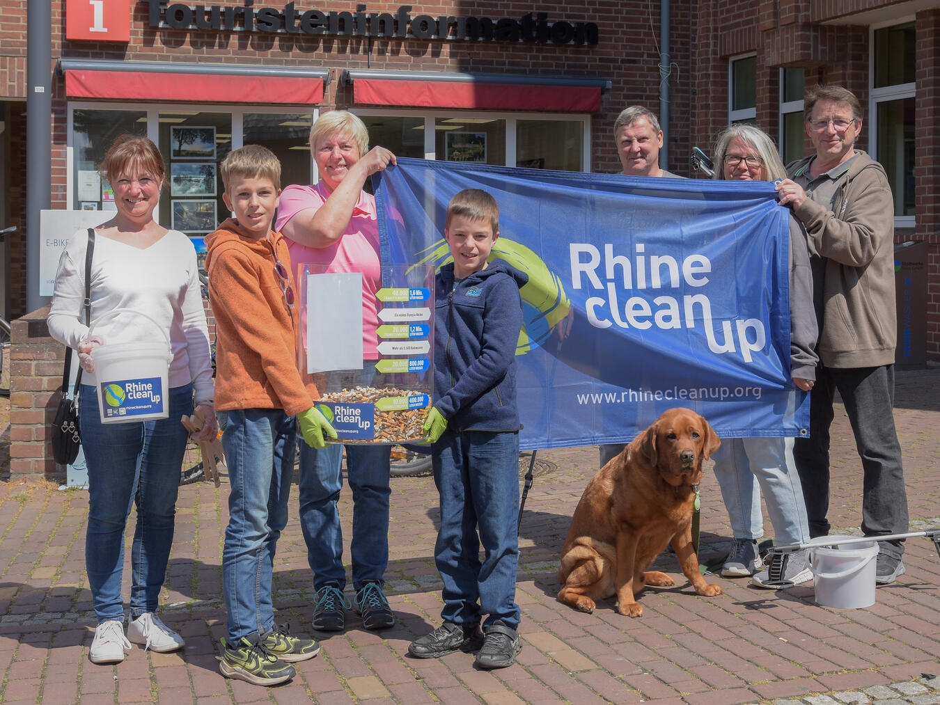 "Teilnehmer am Rheinkippenwoche-Aktionstag in Rees, Umweltbewusstsein, Gemeinschaftsaktion"