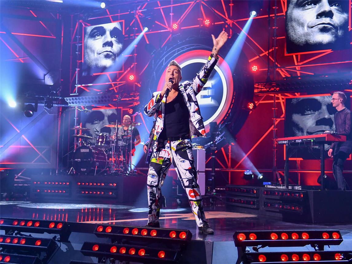 „The Robbie Experience“ ist Teil der Show„The Tribute“. Foto: Seven.One/Julia Feldhagen