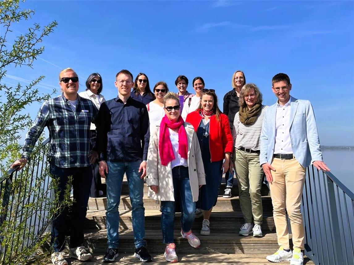 Themen und Erfahrungsaustausch – dafür trafen sich Delegationen von Rees und der Region Dümmer See im dortigen Marissa Ferienpark. Foto: Stadt Rees