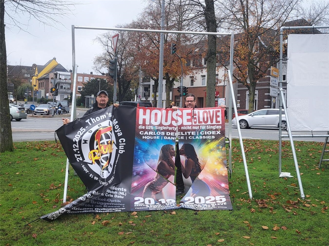 Tim Verfondern (r.) und Mario Cox am „Tatort“. Foto: privat