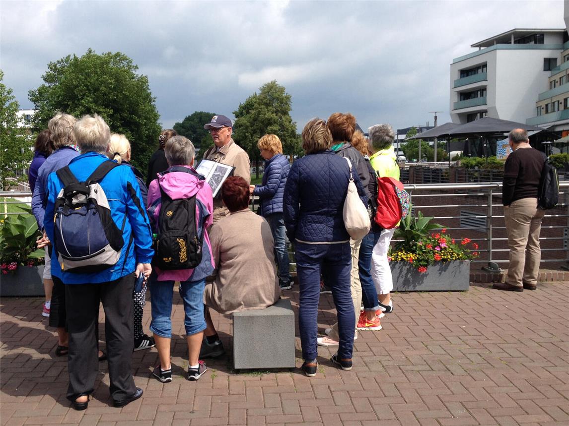 Treff für die Führung ist am Schüsterken. Foto: WTM