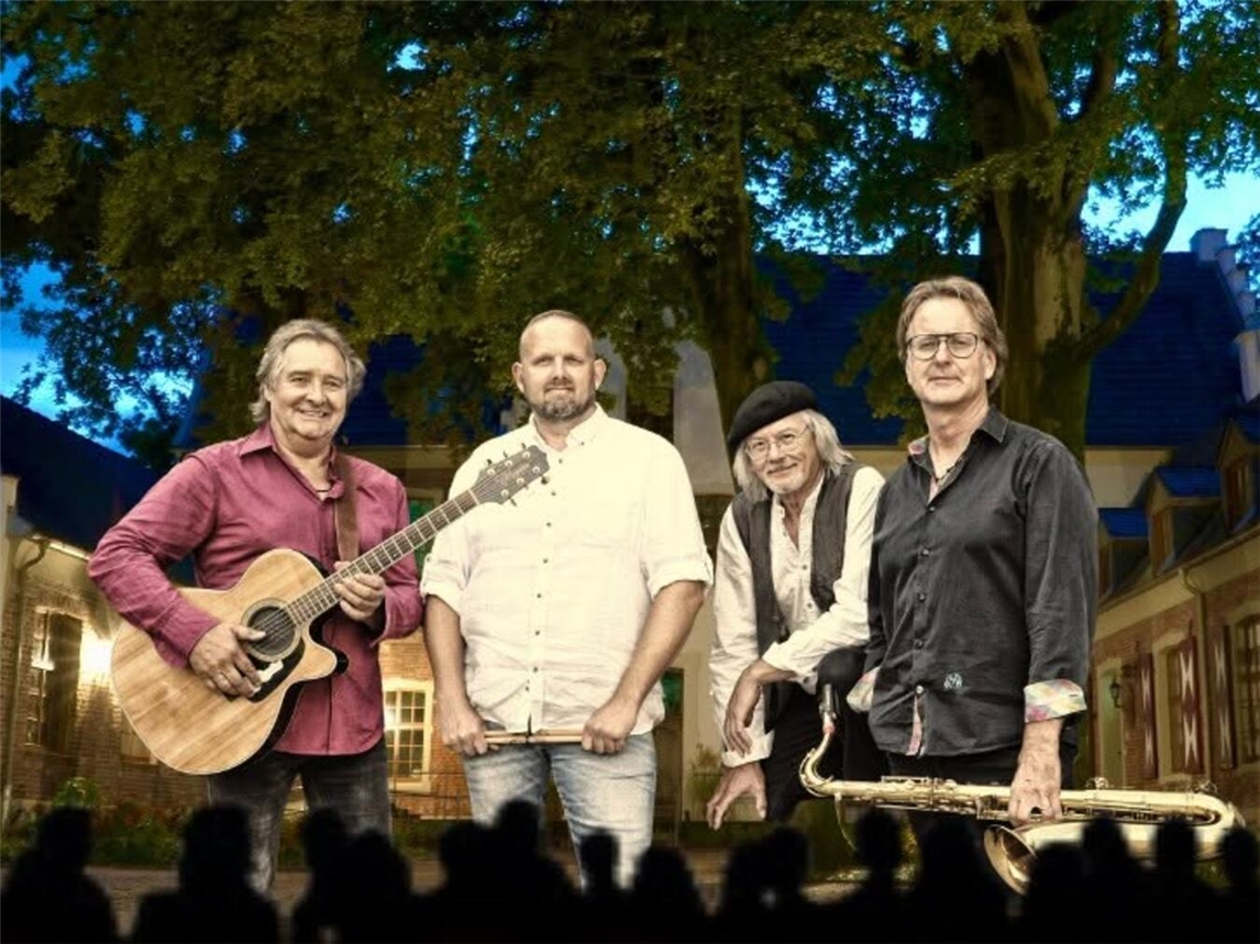 tr‘Endless Vibes interpretieren Pink Floyd-Hits vor historischer Kulisse. Foto: privat