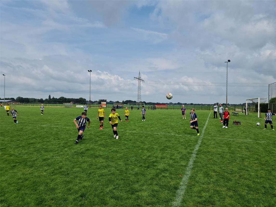 Über 2.000 Nachwuchskicker spielen in Vernum um die vorderen Plätze.Foto: privat