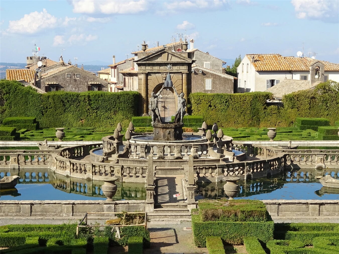 "Klaus Kermis berichtet in Kleve aus Latium"