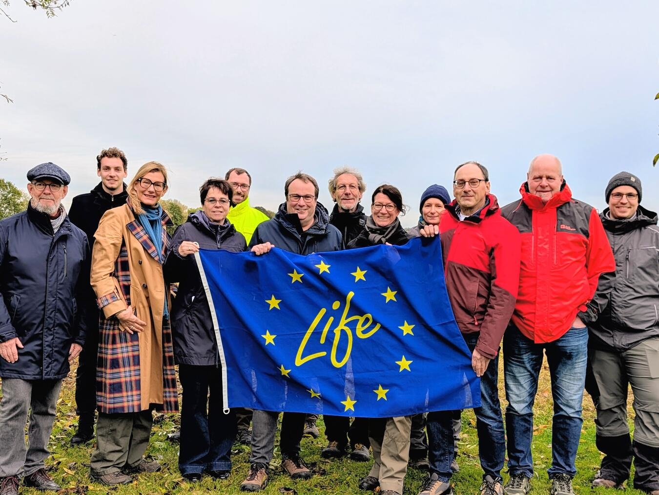 „Projekt Life Wiesenvögel NRW fördert Wiesenvögel in NRW, unterstützt von LANUK und lokalen Biologen, Foto von J. Kurschatke“