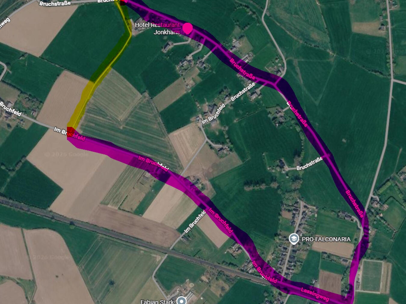 Umleitungsschild zur Straßensperrung Lessingweg und Am Gänseweiher in Millingen, aufgenommen von Stadtwerke Rees.