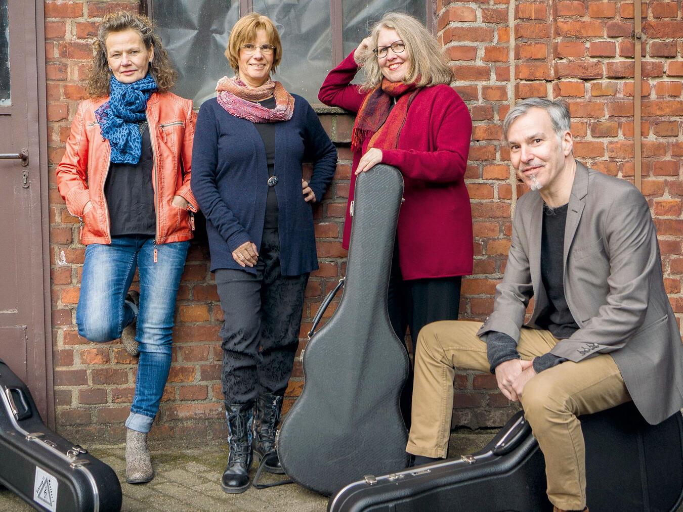 Unter dem Titel „Südamerikanische Klänge“ wird das Campanella Gitarrenquartett im Kastell eine musikalische Reise präsentieren. Foto: Campanella Gitarrenquartett