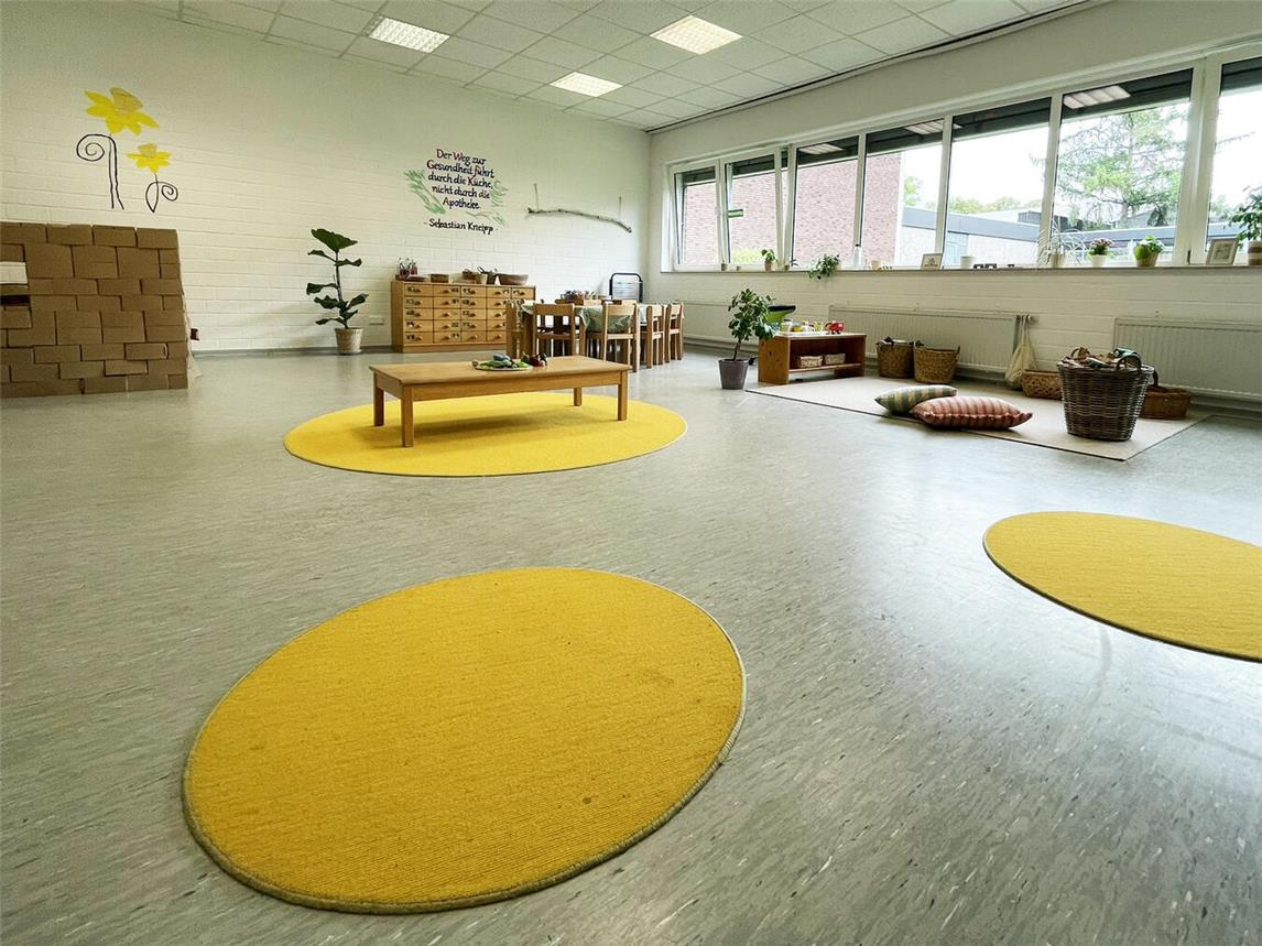 Unter Mithilfe von Eltern und Freiwilligen ist im ehemaligen Hauptschul-Pavillon die Übergangslösung für die Kita Rappelkiste entstanden. Foto: Stadt Emmerich