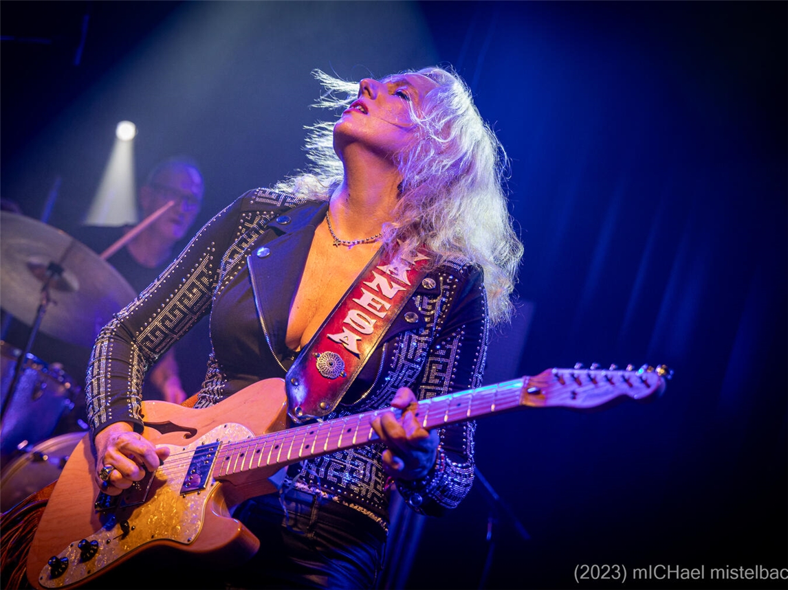 Vanesa Harbek ist die „Queen of the Latin Blues“ und kommt am 8. November nach Rindern. Foto: Michael Mistelbacher