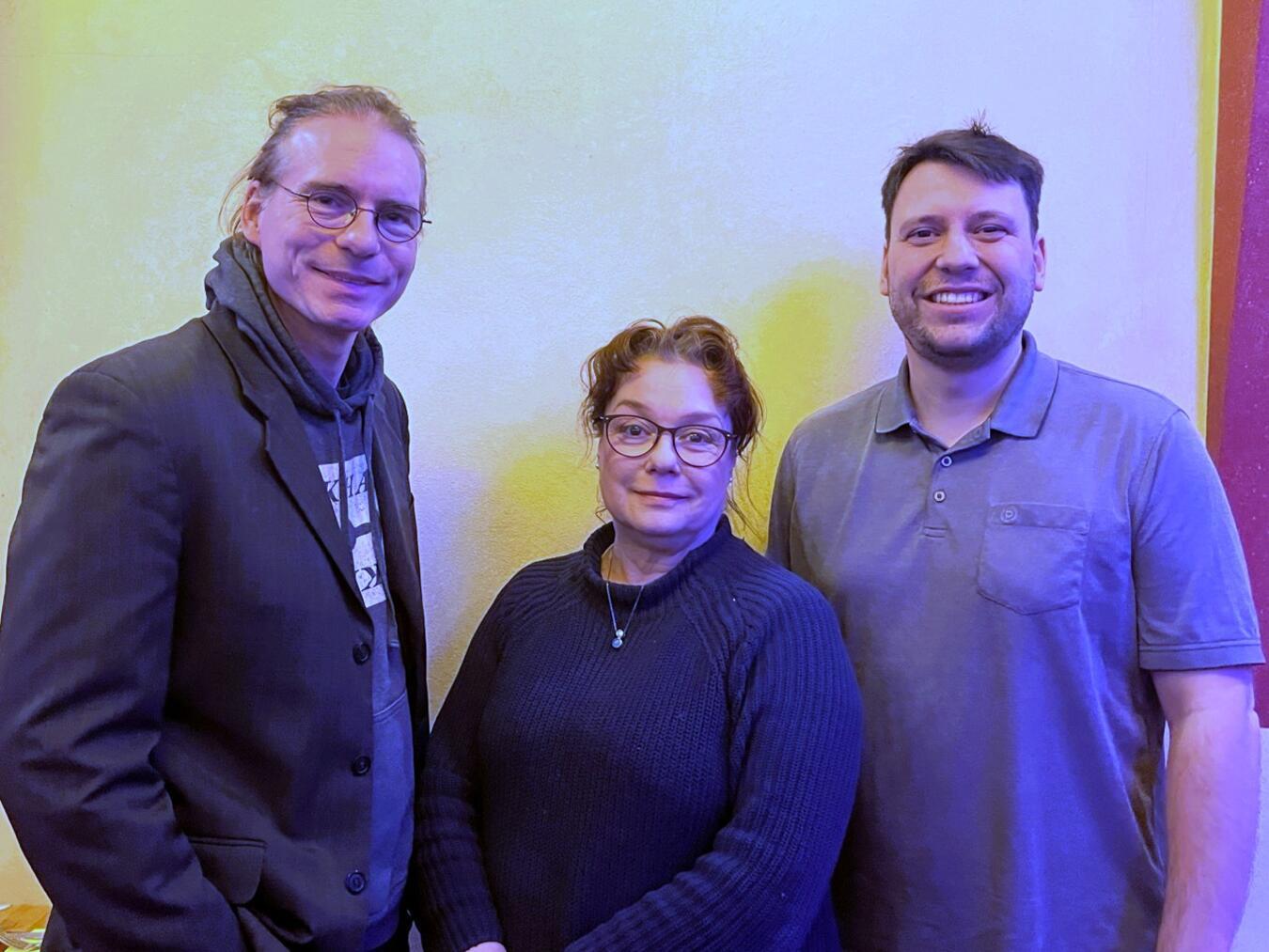 Versammlung der Grünen in Emmerich: (v. l.) Olaf Plotke, Ute Sickelmann und Alexander Pooth. Foto: Hendrik Palluch