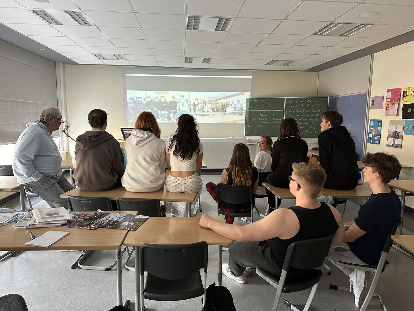 Videokonferenz aus Xanten nach Palästina. NN-Foto: SP