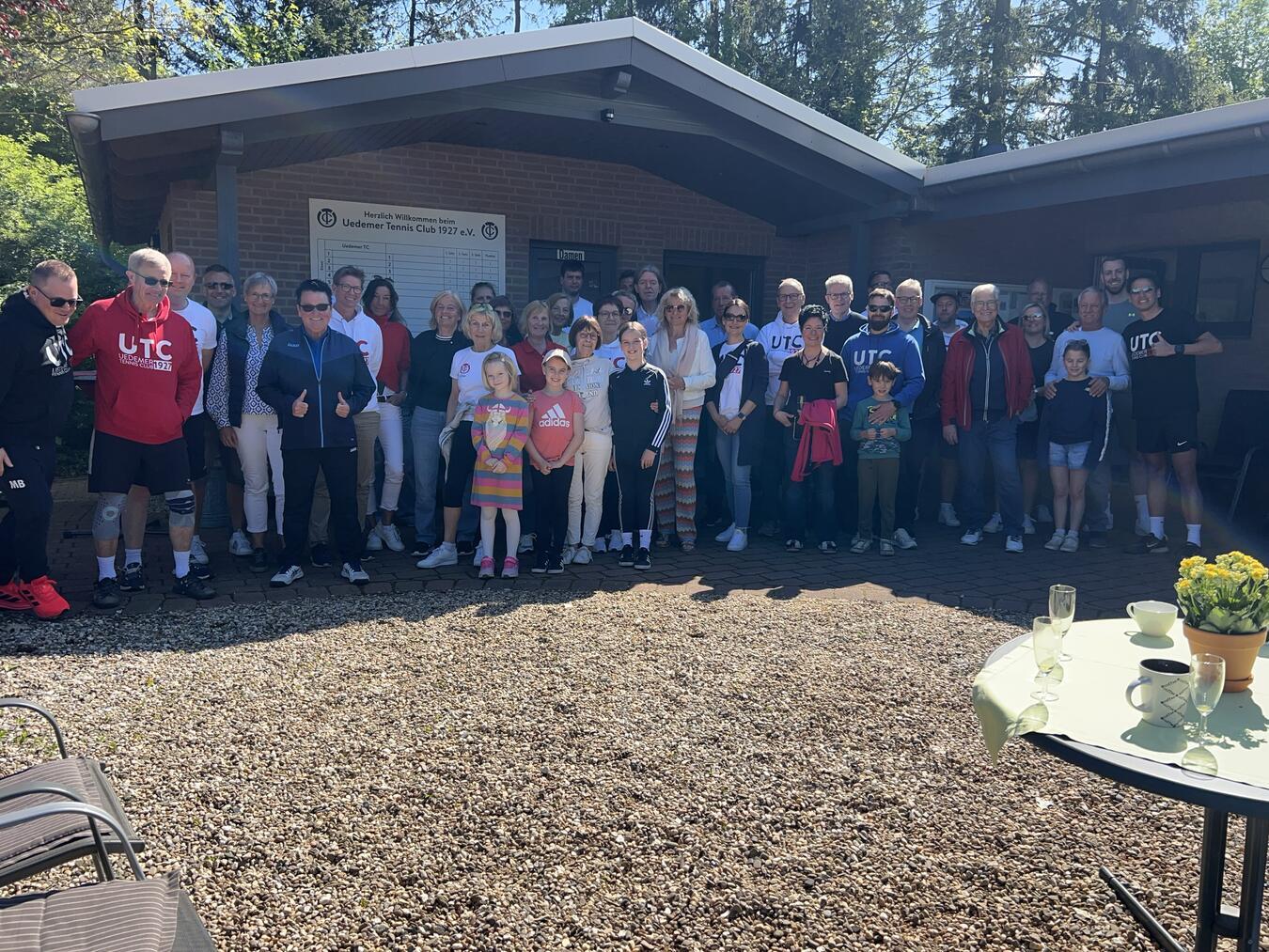 Viele Besucher kamen zur Anlage des UTC am Kleinbergsbäumchen. Foto: privat