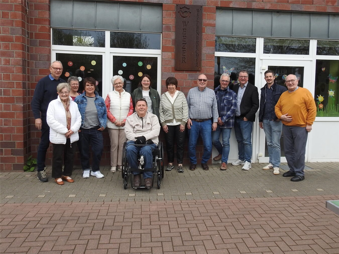 "Barrierefreier Gehweg in Weeze nach Beseitigung von Stolperstellen"