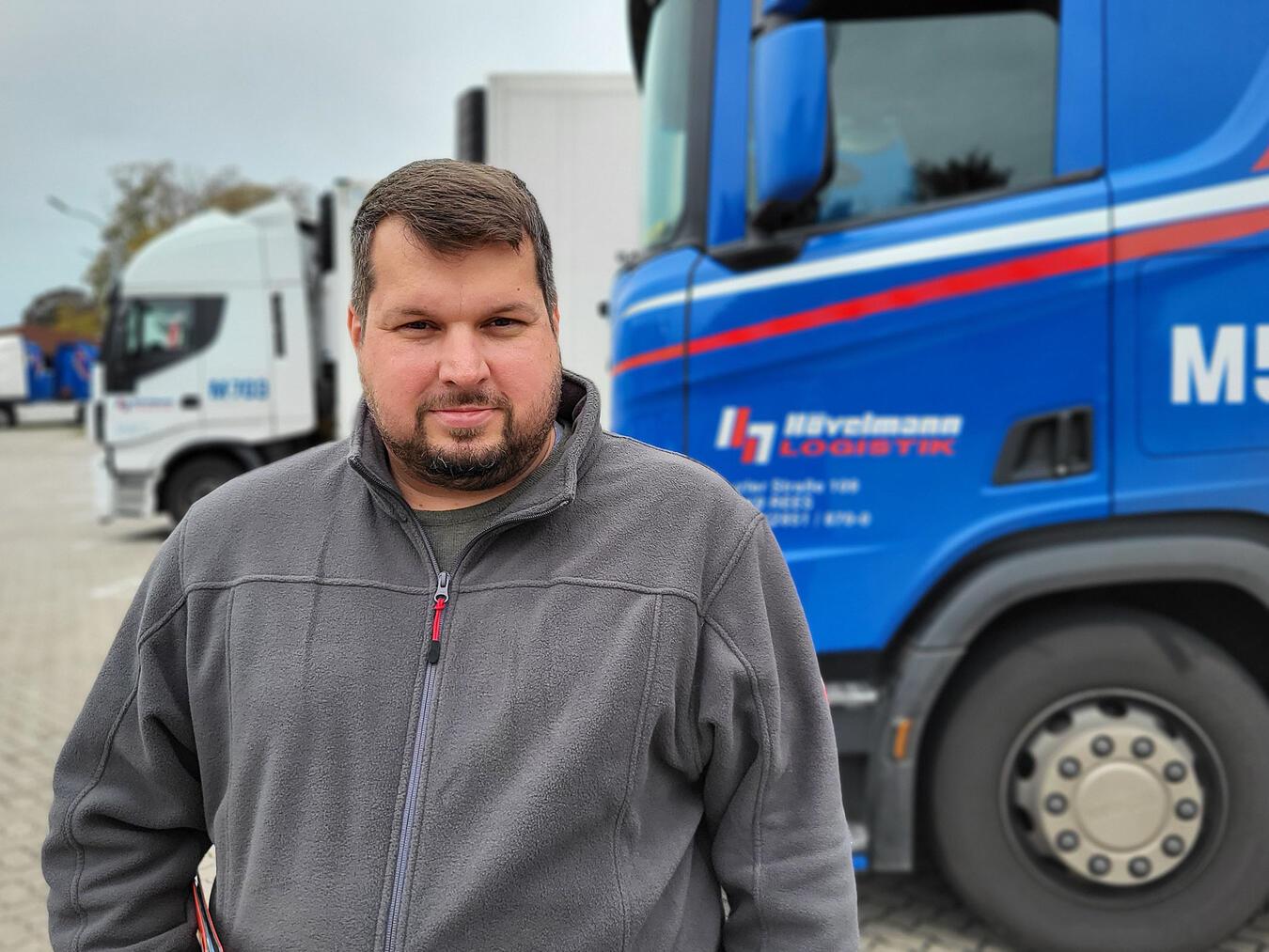 „Wer will, erhält auch seine Chance“ Vor zweieinhalb Jahren schaffte Manuel Jedwill den Sprung vom Lageristen zum Lagerleiter bei Hövelmann Logistik. NN-Foto: Mb