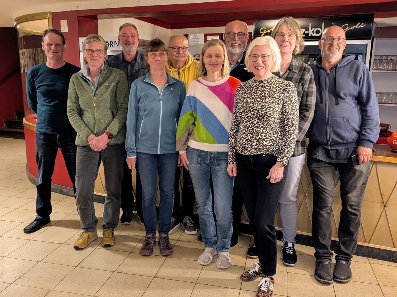 Vorstand und Beirat des Goli-Vereins (v.l.): Joachim Lück, Ulla Silz, Wenzel Kohl, Barbara Becker, Jürgen Rahn, Tanja Janßen, Karl-Heinz Silz, Maria Schober, Irmgard Kruse und Uwe Taggruber. Foto: privat