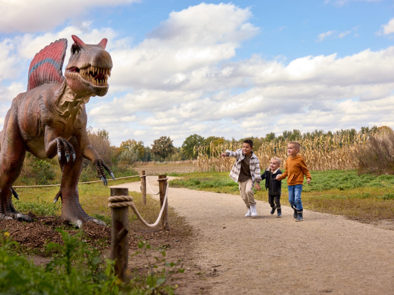 "Dinosaurier- und Tierarten im ZooParc Overloon während der Dino-Wochen erleben"