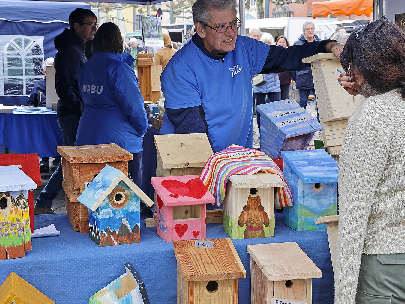 Xantener Ostermarkt begeistert mit Dekoration, Handwerk und vielen Besuchern
