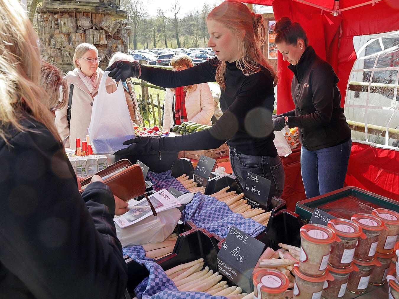 Schloss Walbeck läutet den Frühling ein