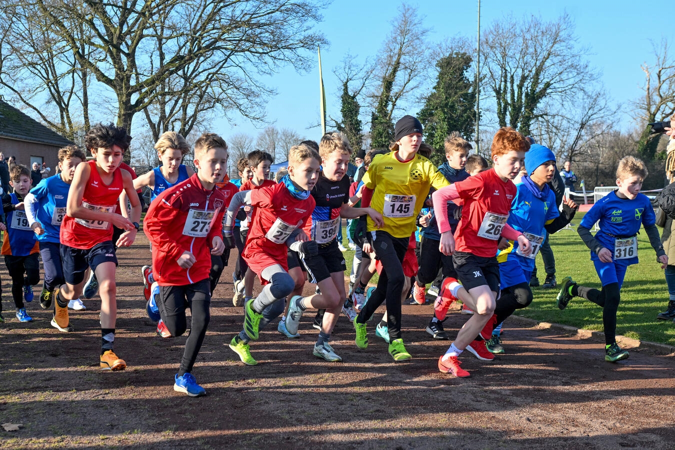 Weeze, Crosslauf - Schüler starteten um 13:50 Uhr