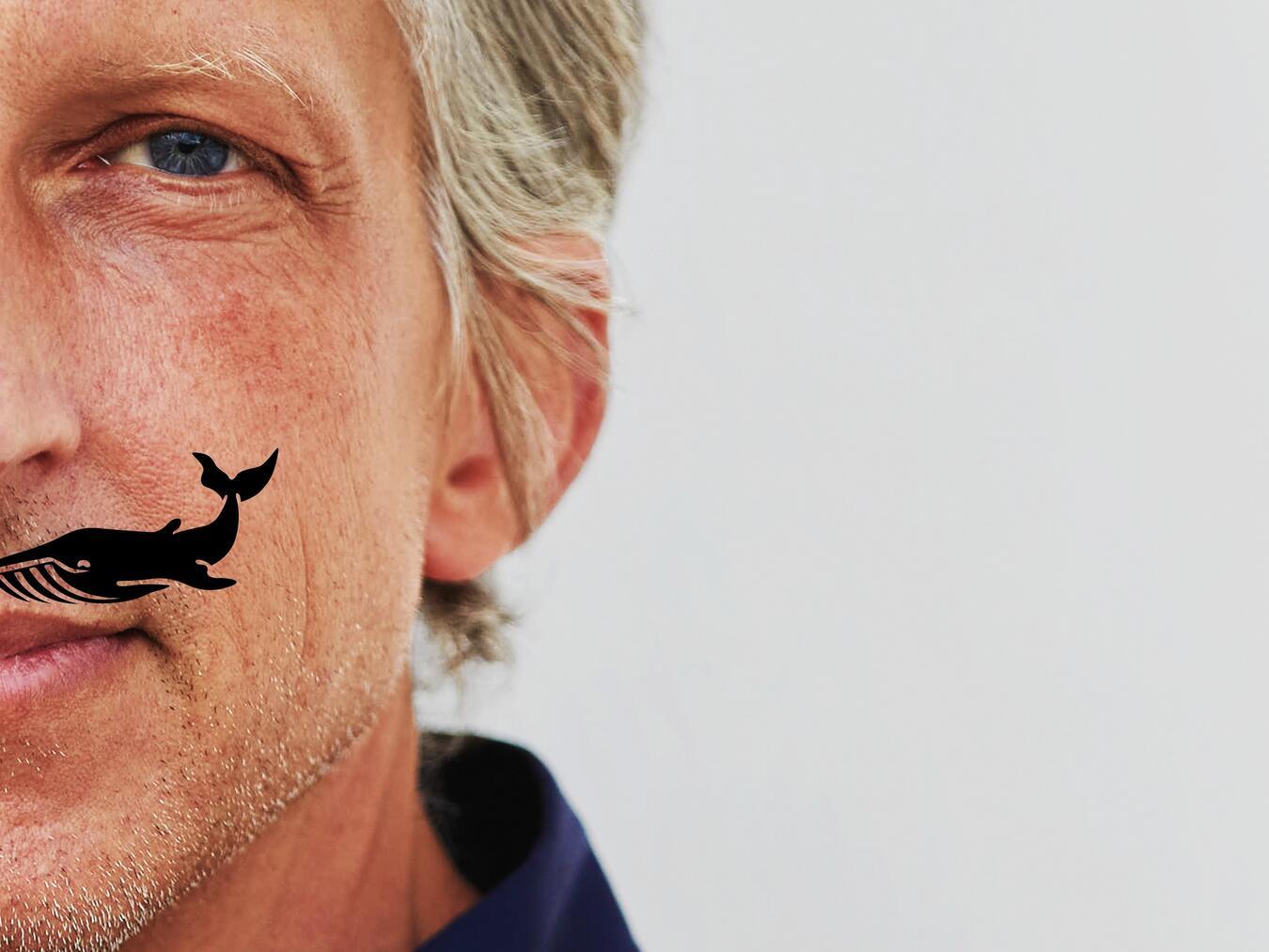 William Wahl präsentiert auf Einladung des Klever Kleinkunstvereins auf dem Meyerhof sein drittes Programm. Foto: Axel Schulte