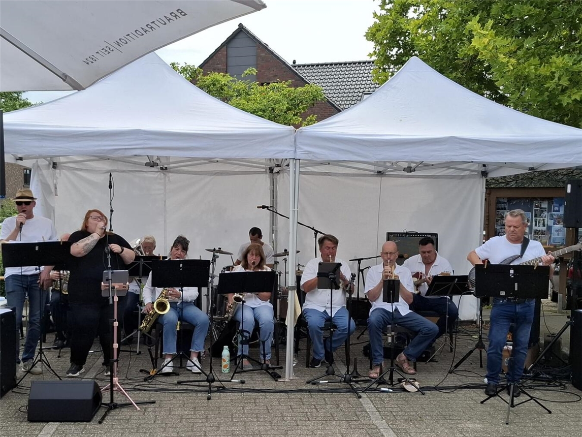 Wil‘s Band spielt am 15. November live in Geldern. Foto: privat