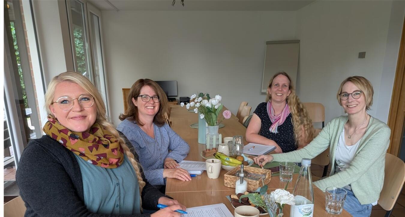 Wollen die Wohnraumsituation für Frauen in aktuten Notlagen verbessern: (v.l.n.r) Katrin Geraths, Verena Pichmann, Nicole Zigan und Christiane Peulen. Foto: SkF