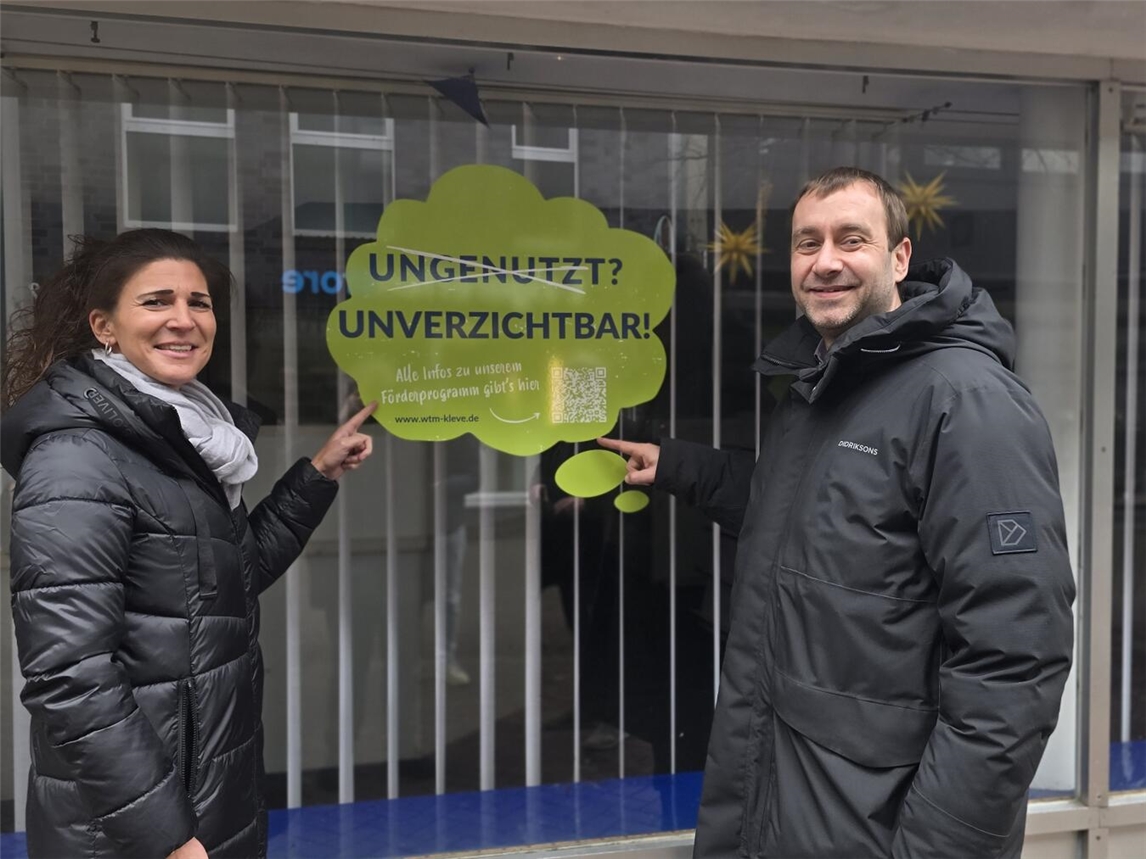 WTM-Chefin Verena Rohde und Citymanager Tobias Nelke werben für das neue Förderprogramm. NN-Foto: HF