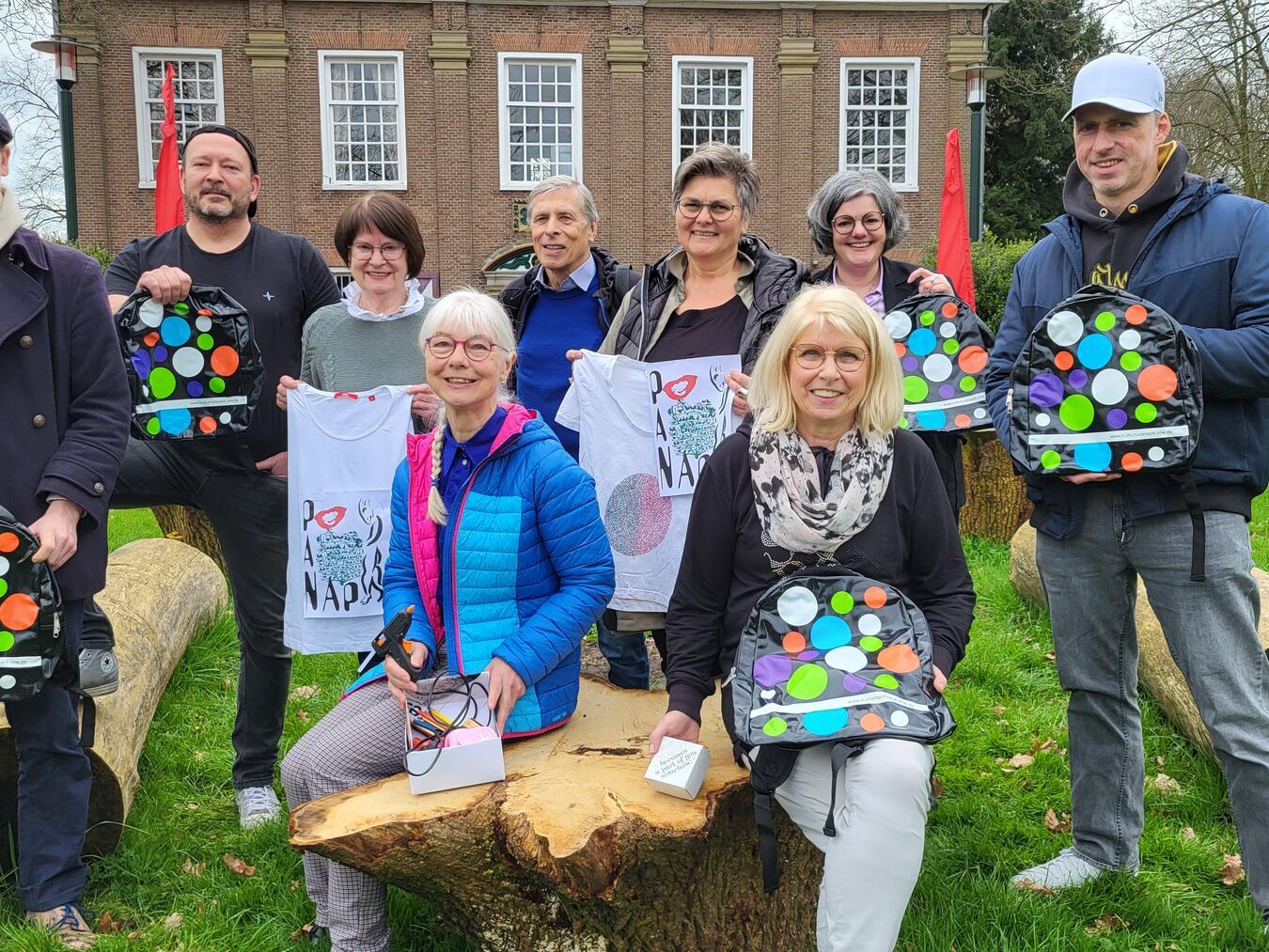 Zahlreiche Workshops haben Einrichtungen und Freischaffende aus Kunst und Kultur für den „Kulturrucksack 2024“ in Emmerich vorbereitet. NN-Foto: MB