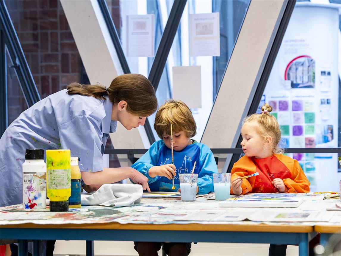 Zeichnen und malen nach Herzenslust können Kinder in den Workshops des Museums. Foto: David Simon