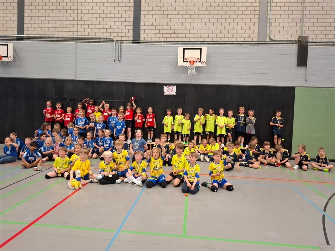 Zu Gast in Kevelaer waren Mannschaften aus Lintfort, Xanten, Uedem und Neukirchen. Foto: privat
