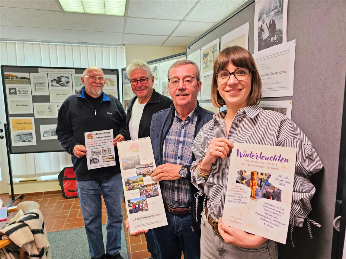 Zum 4. Winterleuchten und zur neuen Herbstausstellung laden ein: (v.l.) Karl-Heinz Pastoors, Franz Kubon, Franz-Josef Spolders und Jennifer Sieben. NN-Foto: Thomas Langer