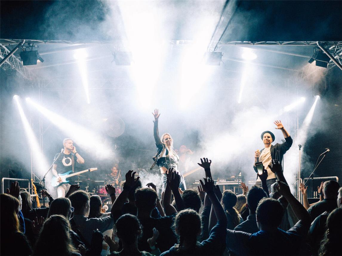 Zum Abschluss werden „Chris Koch & Friends“ (Coverband – Pop/Rock/Top 40-Welt-Hits) auftreten, eine Formation, die Koch selbst zusammengestellt hat. Foto: Fotografie Tobias Henrichs