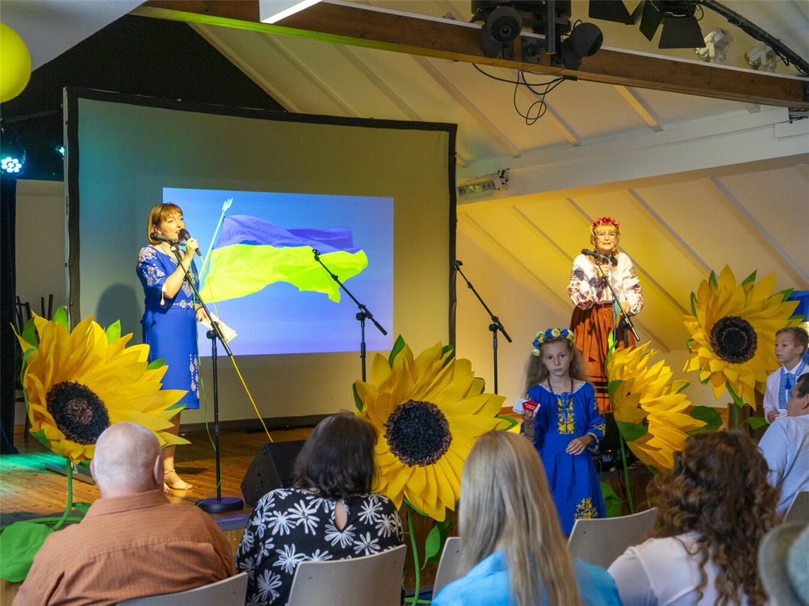 Zum Unabhängigkeitsfest gab es ein breit gefächertes Programm.  NN-Fotos: Gerhard Seybert