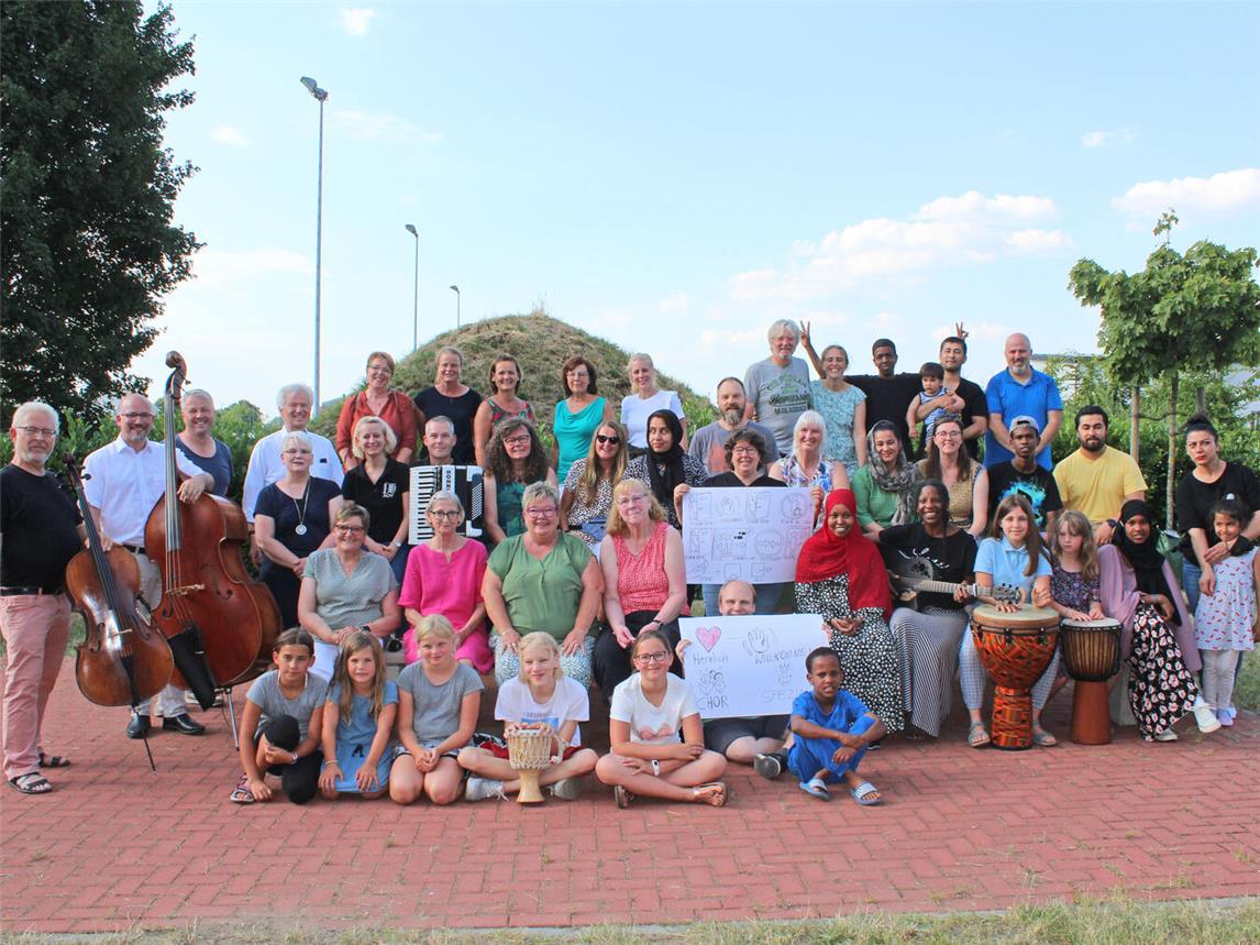 Zwar sind die Vorbereitungen durchaus anstrengend, die Teilnehmer freuen sich aber trotzdem sehr auf das „Home.Alpenfestival.“ NN-Foto: Thomas Langer