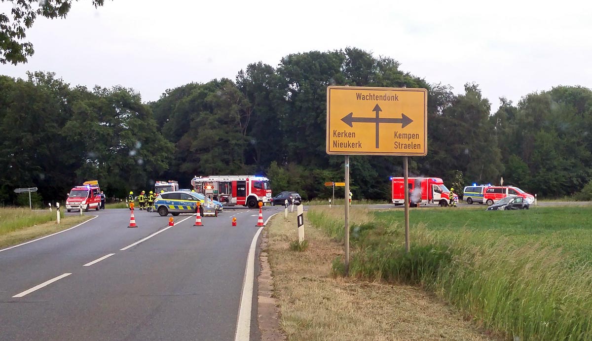 Unfall Kreisverkehr Wachtendonk